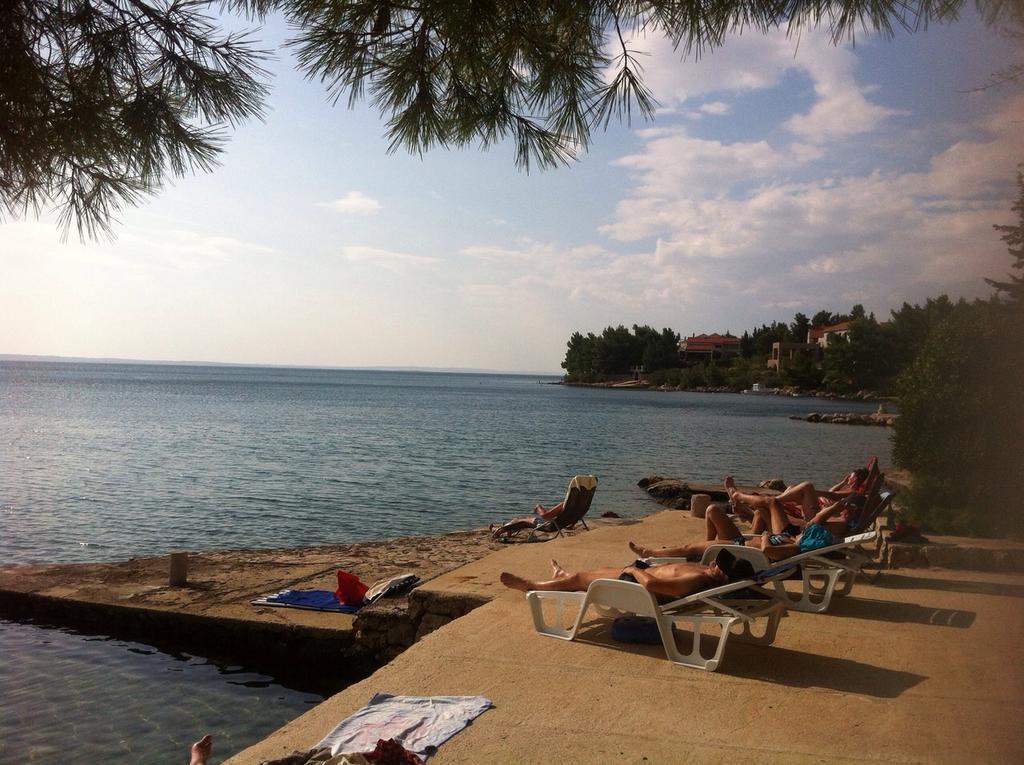Jeli Apartments Starigrad Paklenica Luaran gambar
