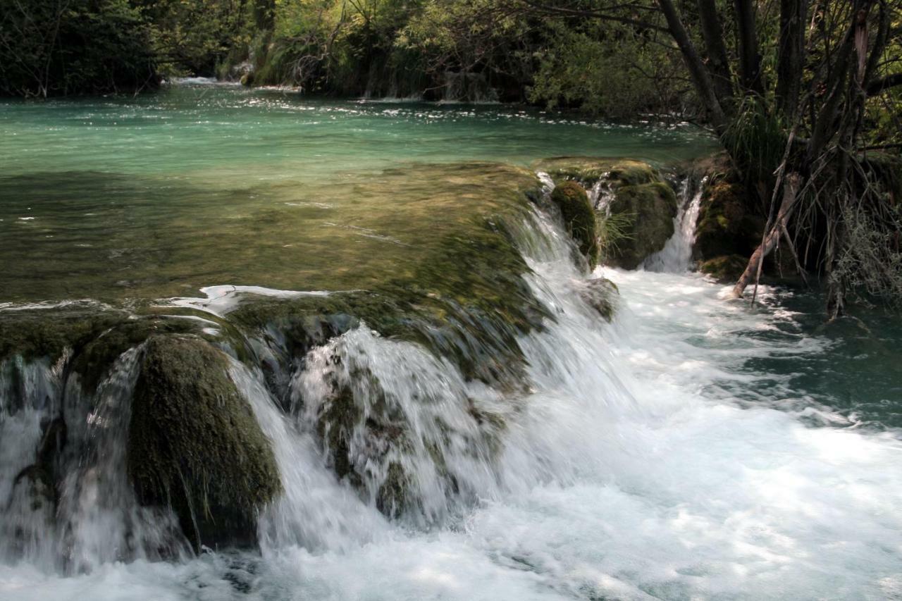Jeli Apartments Starigrad Paklenica Luaran gambar