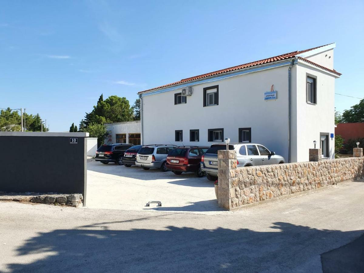 Jeli Apartments Starigrad Paklenica Luaran gambar
