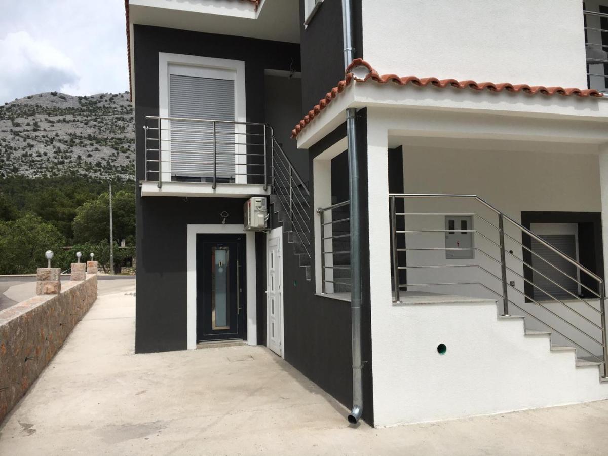 Jeli Apartments Starigrad Paklenica Luaran gambar