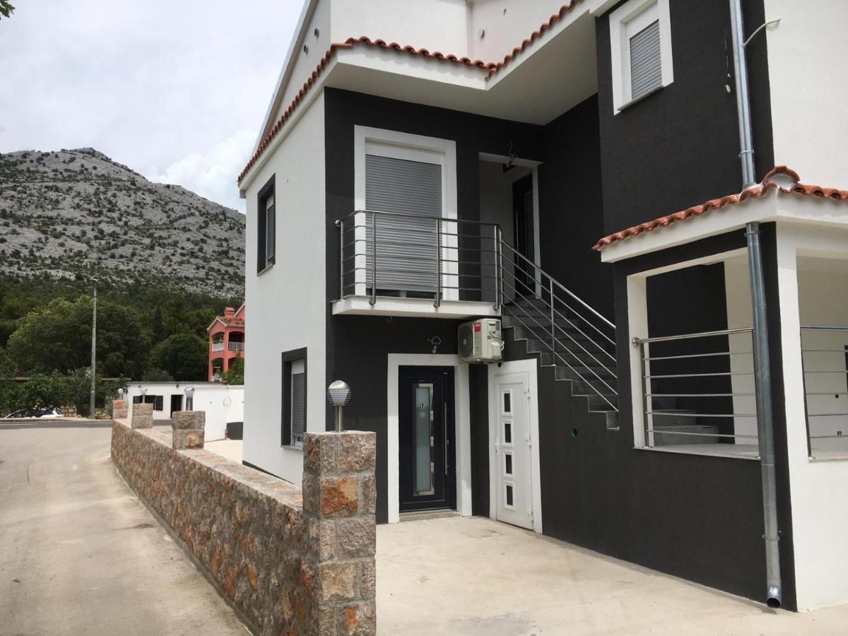 Jeli Apartments Starigrad Paklenica Luaran gambar